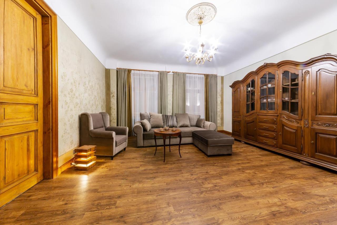 Ancient Storie'S Ap 65Sqm Renovated Free Parking Apartment Riga Ngoại thất bức ảnh
